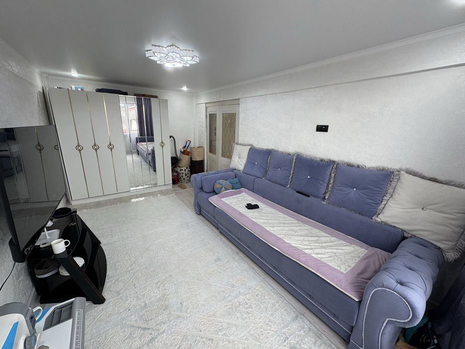 Продается квартира 2 х комнатная