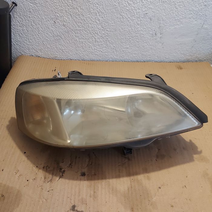 Десен фар Опел Астра Г / Opel Astra G