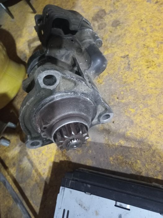 Стартер фура 106..