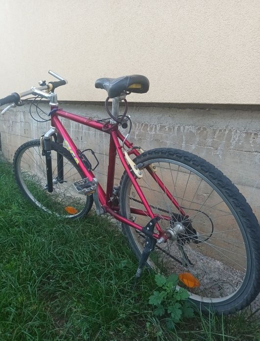 De vânzare bicicleta