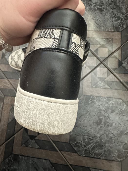Michael Kors маратонки