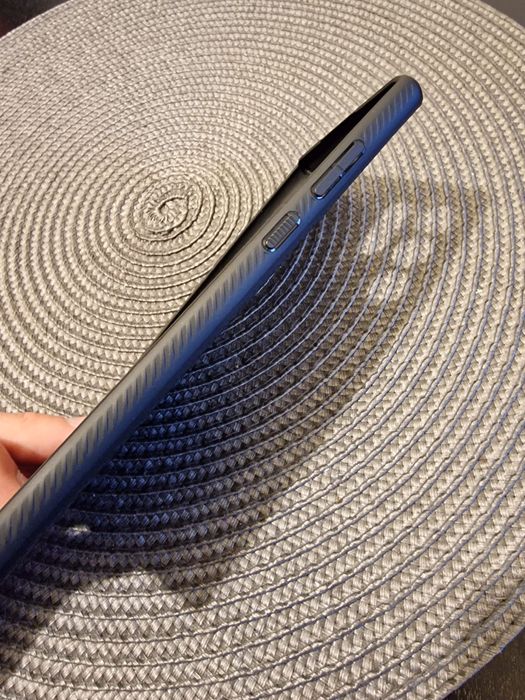 Husa Samsung Galaxy S22 Ultra 5G - SPIGEN Liquid Air Black