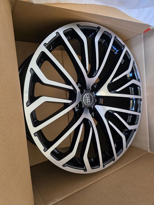 Jante de aliaj pentru Audi Q7,Q8 pe 22 marca rc wheels model  185