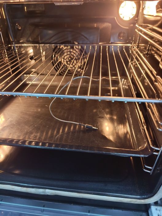 Готварска печка ELECTROLUX VOSS с индукционен плот