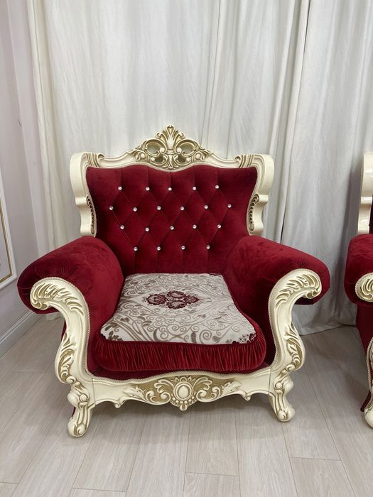 Продам 2 кресла в хорошем состоянии