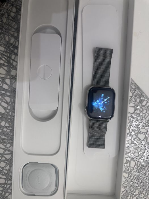 Vand Ceas smart  Apple seria 7