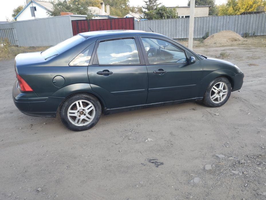Продам машину на автомате Ford
