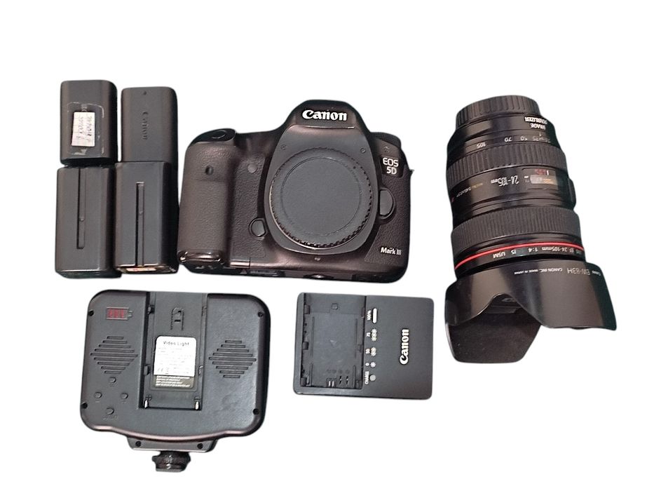 Canon EOS 5D Mark III kamera (komplect)