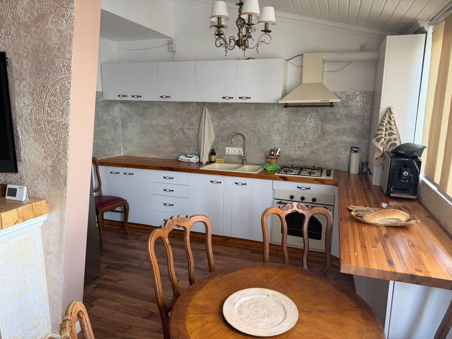 Apartament tip penthouse de inchiriat