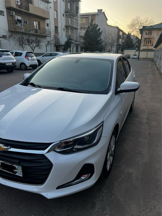 Onex sotiladi 6 pazitsa kraska bo’magan