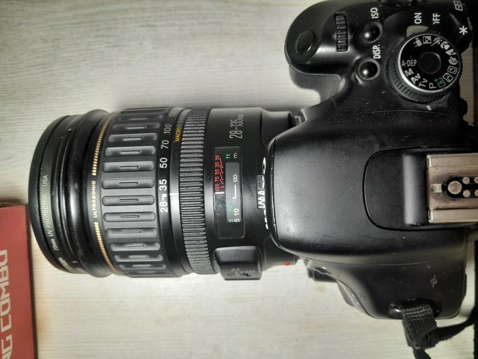 Canon eos 600 D 28 135 f 3.5-4.5