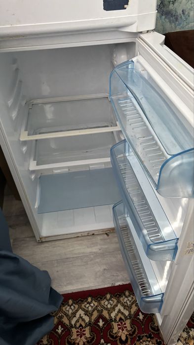 Холодильник BEKO