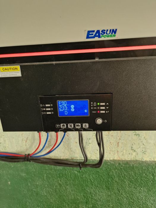 Ремонт на соларни инвертори