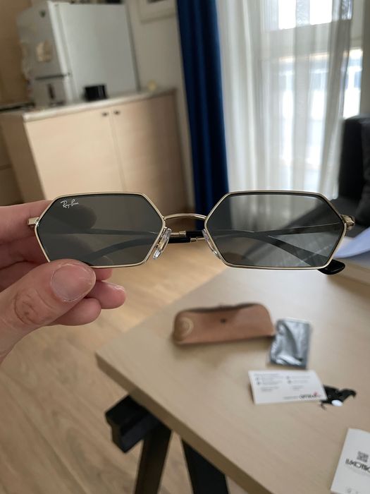 Чисто нови Слънчеви очила Ray Ban