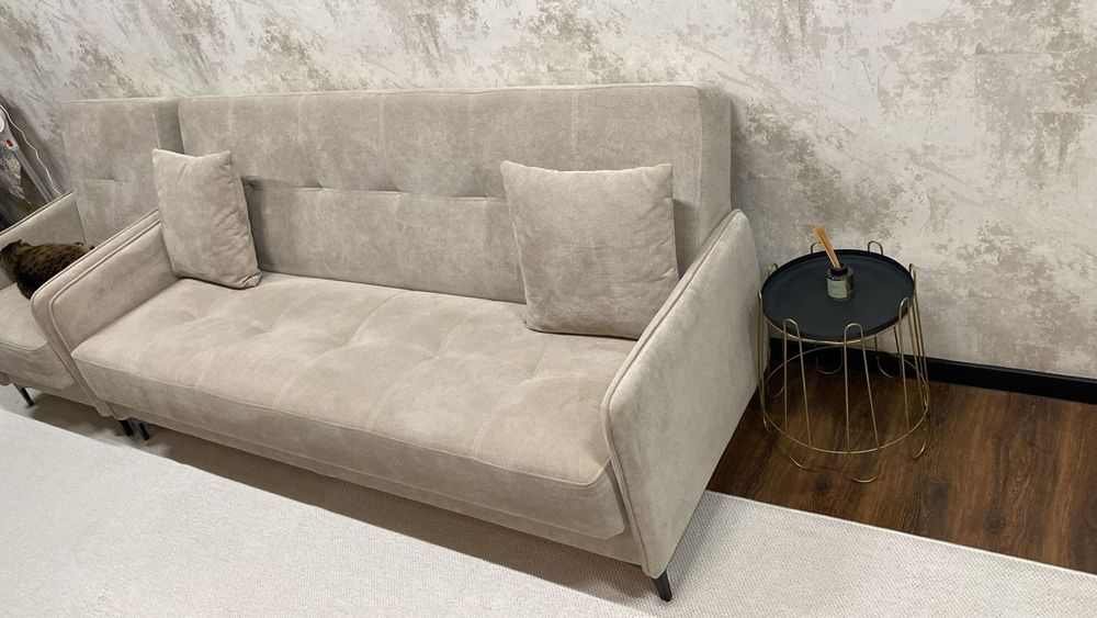 Диван раскладной с крелсом