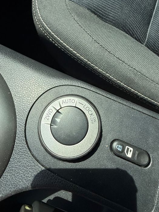 Nissan qashqai 2012  2.0 4x4