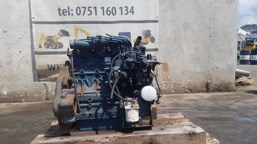 Motor pentru Bobcat si miniexcavator Kubota V2203 E4