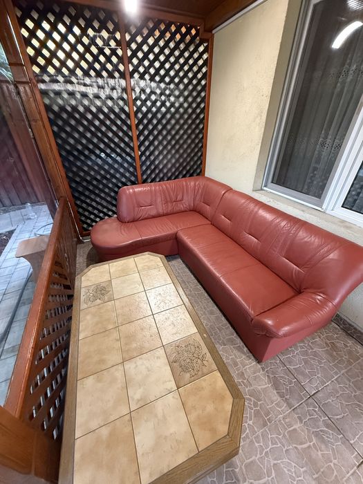 Vand canapea pentru living sau terasa
