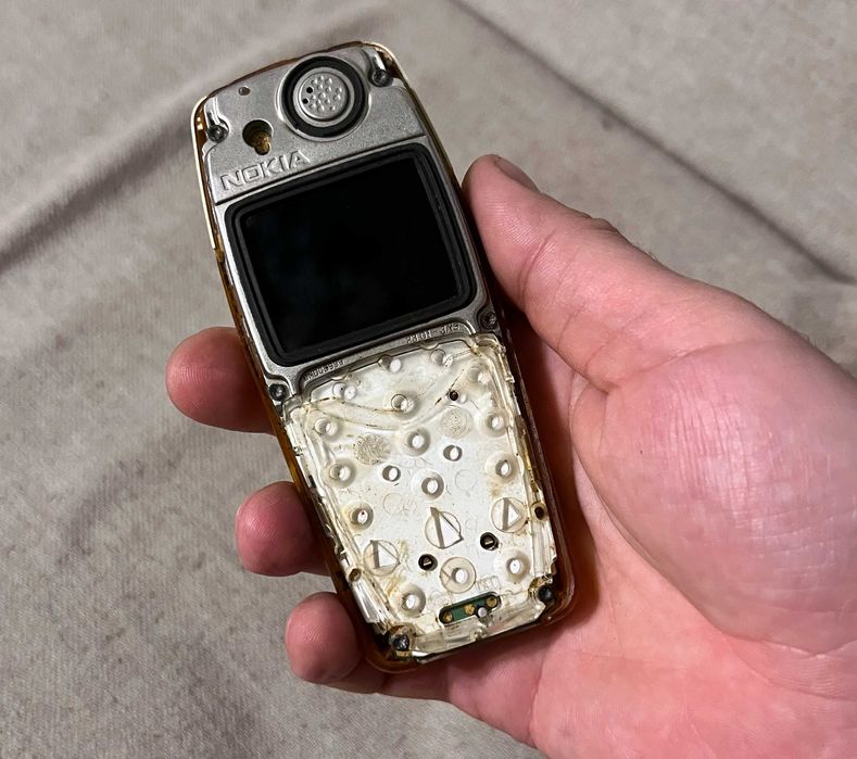 Nokia 3510 original Made in Hungary pentru piese incomplet