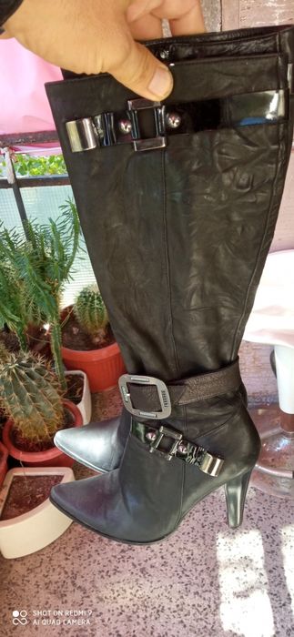 официални дамски ботуши от естествена кожа 38 номер в перфектно състоя