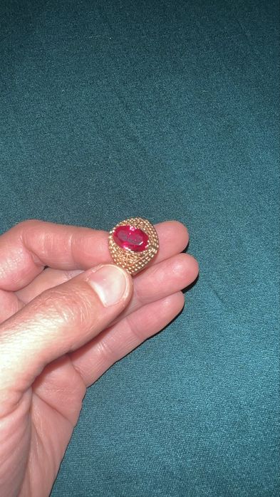 Продается кольцо