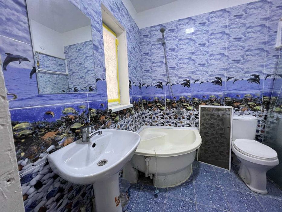 ХАТП 16 да жайласкан 4-комнаталы Квартира сатылады.