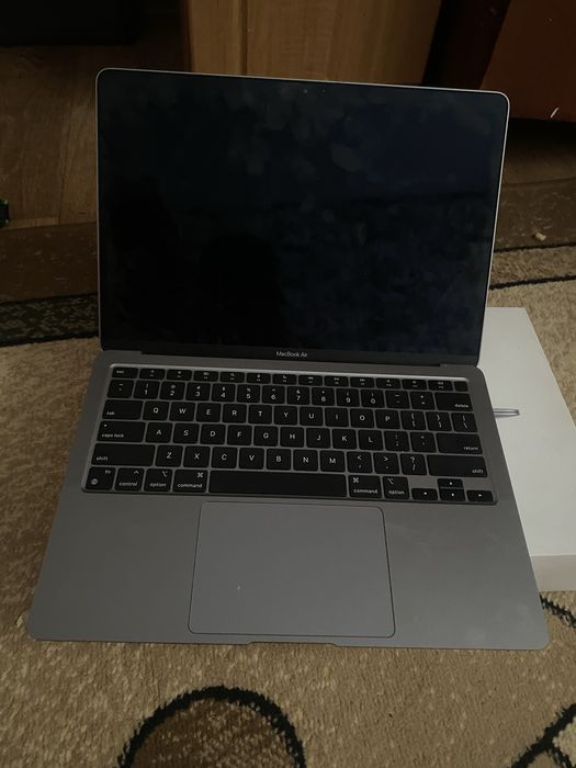 Mak Book air m1 2020