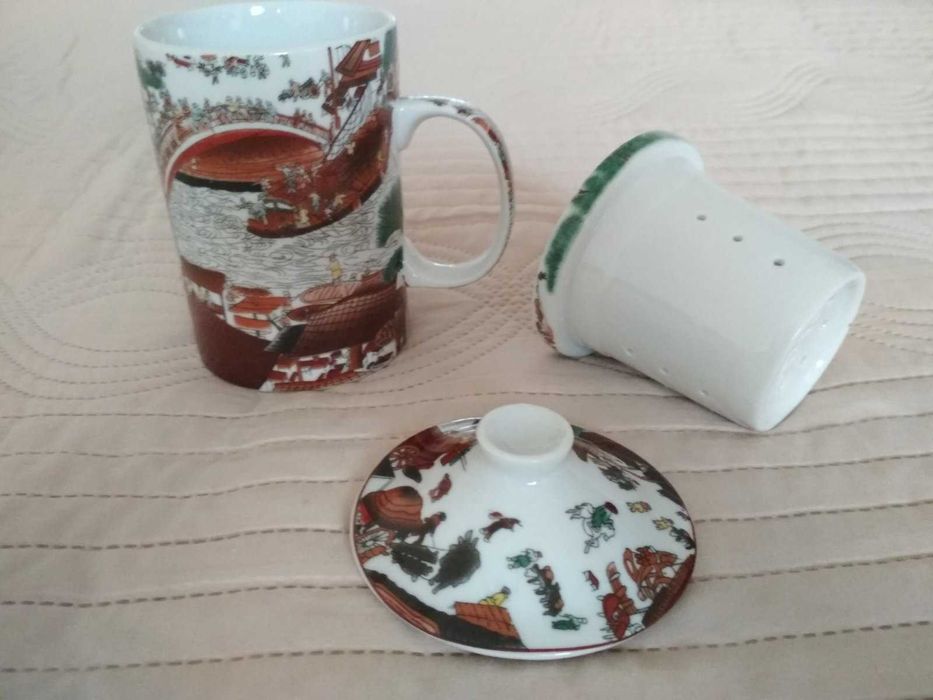 Чаши за кафе за двама с марката "Нова Бразилия" и друг порцелан