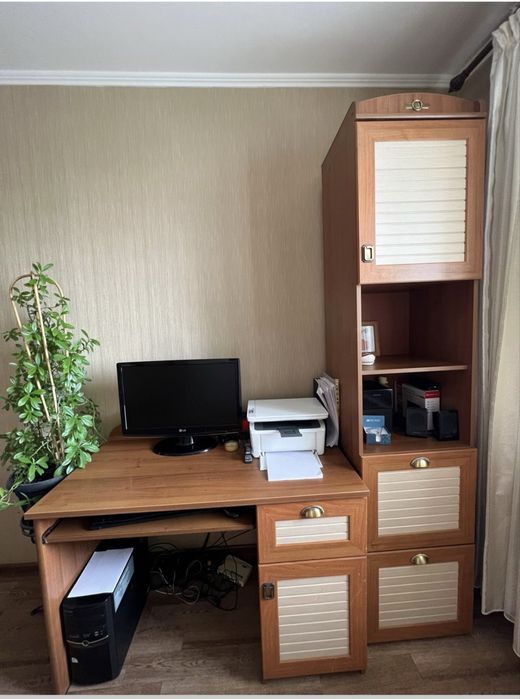 Продается детский гарнитур в хорошем состояние