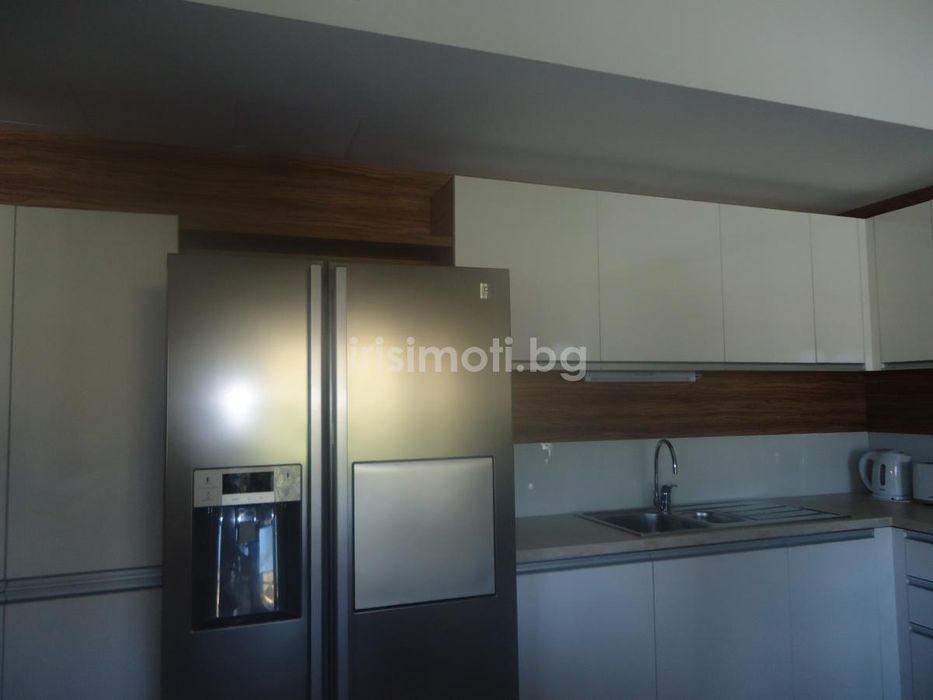 Дава се под наем Многостаен апартамент в София, Витоша - 258 кв.м за 1600 € - Снимка #1