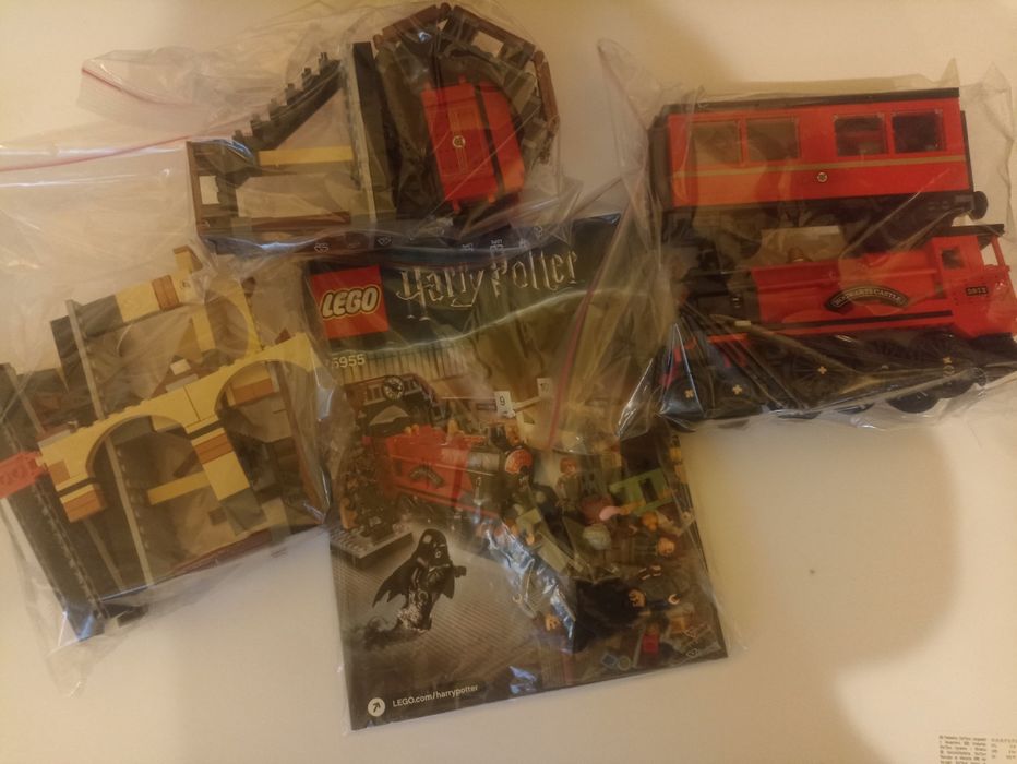 Vând Lego setul 75955