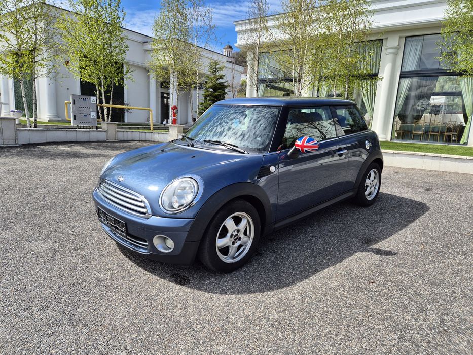 Mini Cooper  2010 1,4 benzina 127000km