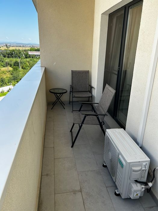 Închiriez apartament 2 camere