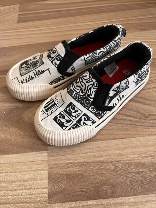 H&M Mickey Mouse обувчици/ кецове 26 номер