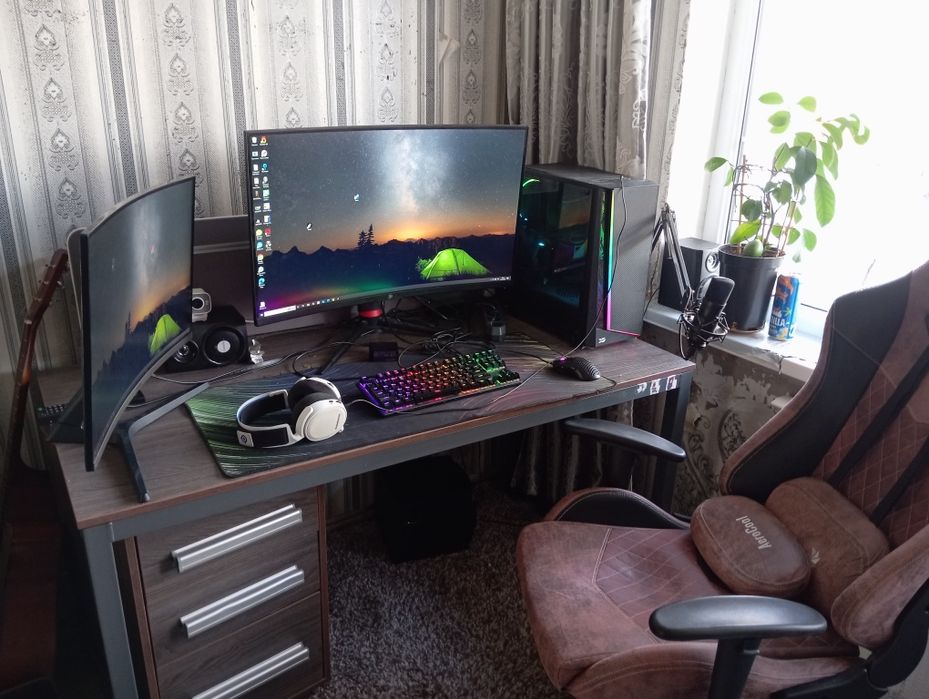 Продам игровой комп,полностью со всем комплектом что на фото
