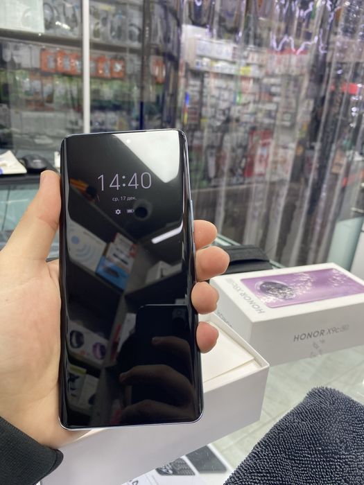 Honor x9c 12/256 gb srochny