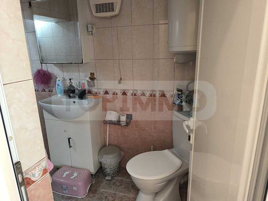 Етаж от къща в град Белослав