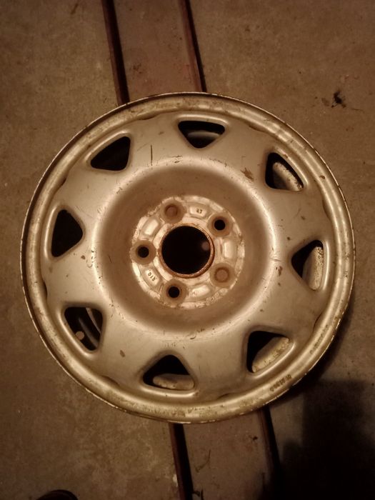 Продам диски.за 5000