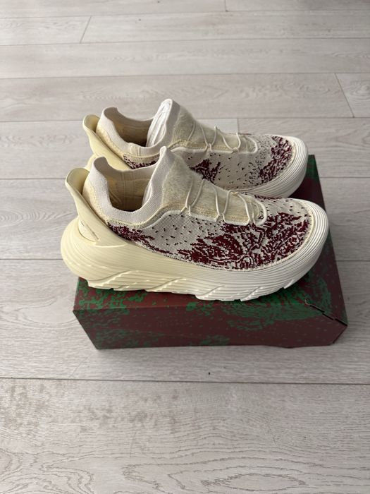 Hoka u restore chukka farzameh