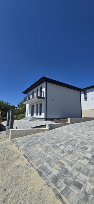 Casa premium langa Logos cu panorama