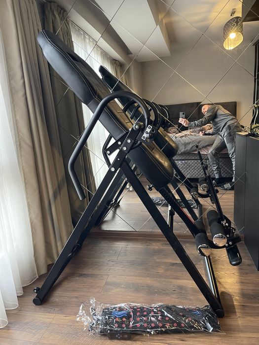 Инверсна лежанка Klarfit