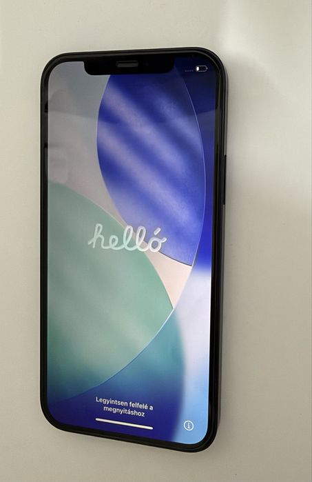 Продается Iphone 12 б/у