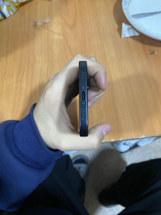 Iphone 15,с гарантий