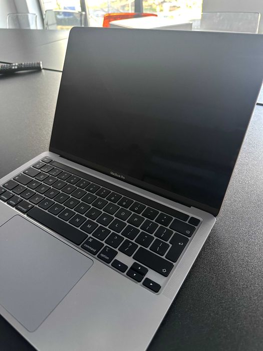 MacBook Pro 13 - inch, 2020, M1, Touch Bar, 512 GB, 8 GB RAM
