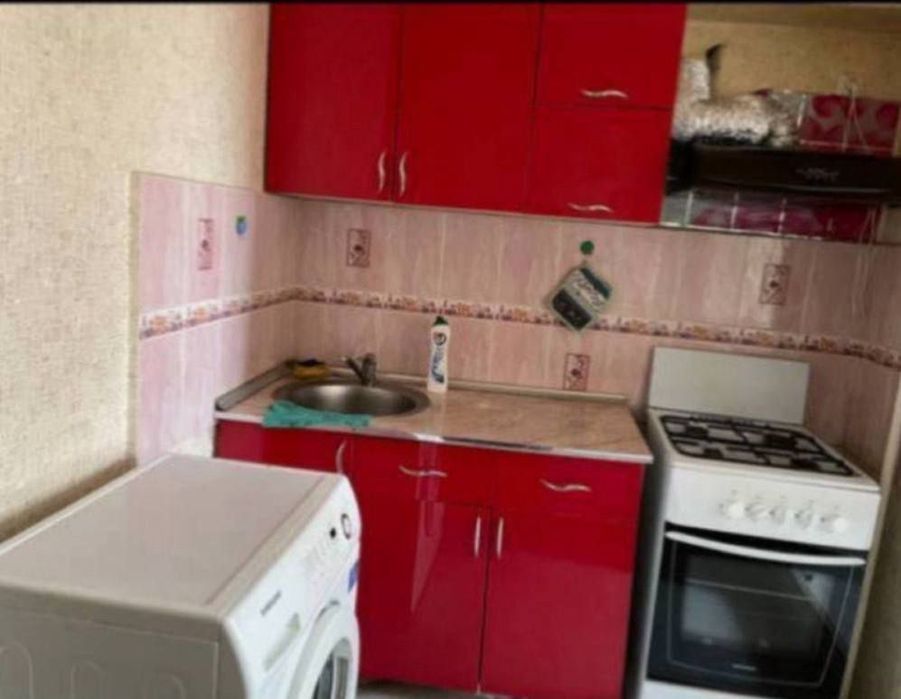 Ц5 1в2/4/4 кирпич площадь 42м2 балкон 2/6