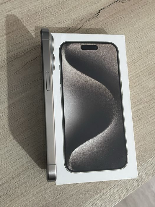 iPhone 15 Pro 128GB (98% Батерия) – Като нов!