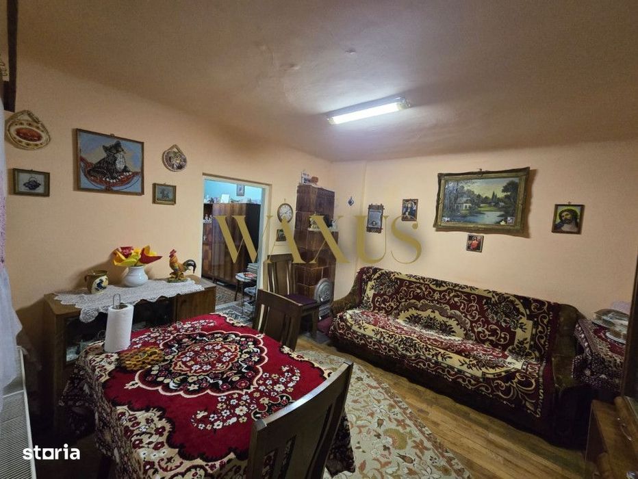 Casa de vanzare cu 2 camere si curte generoasa in zona Gruia