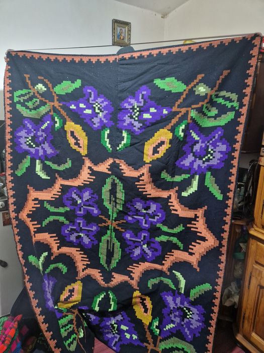 Pături țesute manual