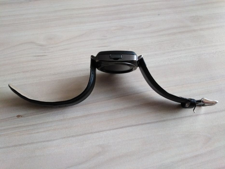 Стилен Смартчасовник