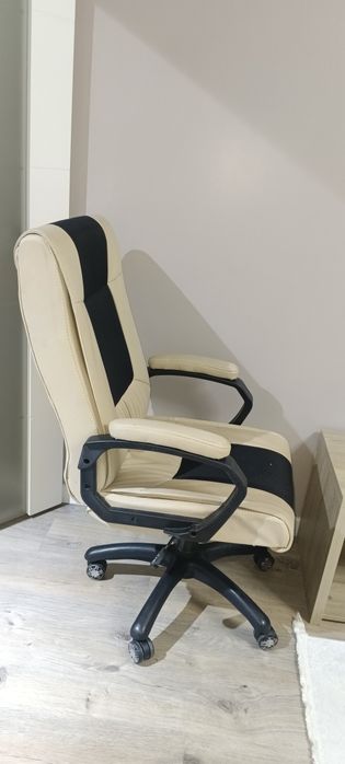 Кресло офисное б/у